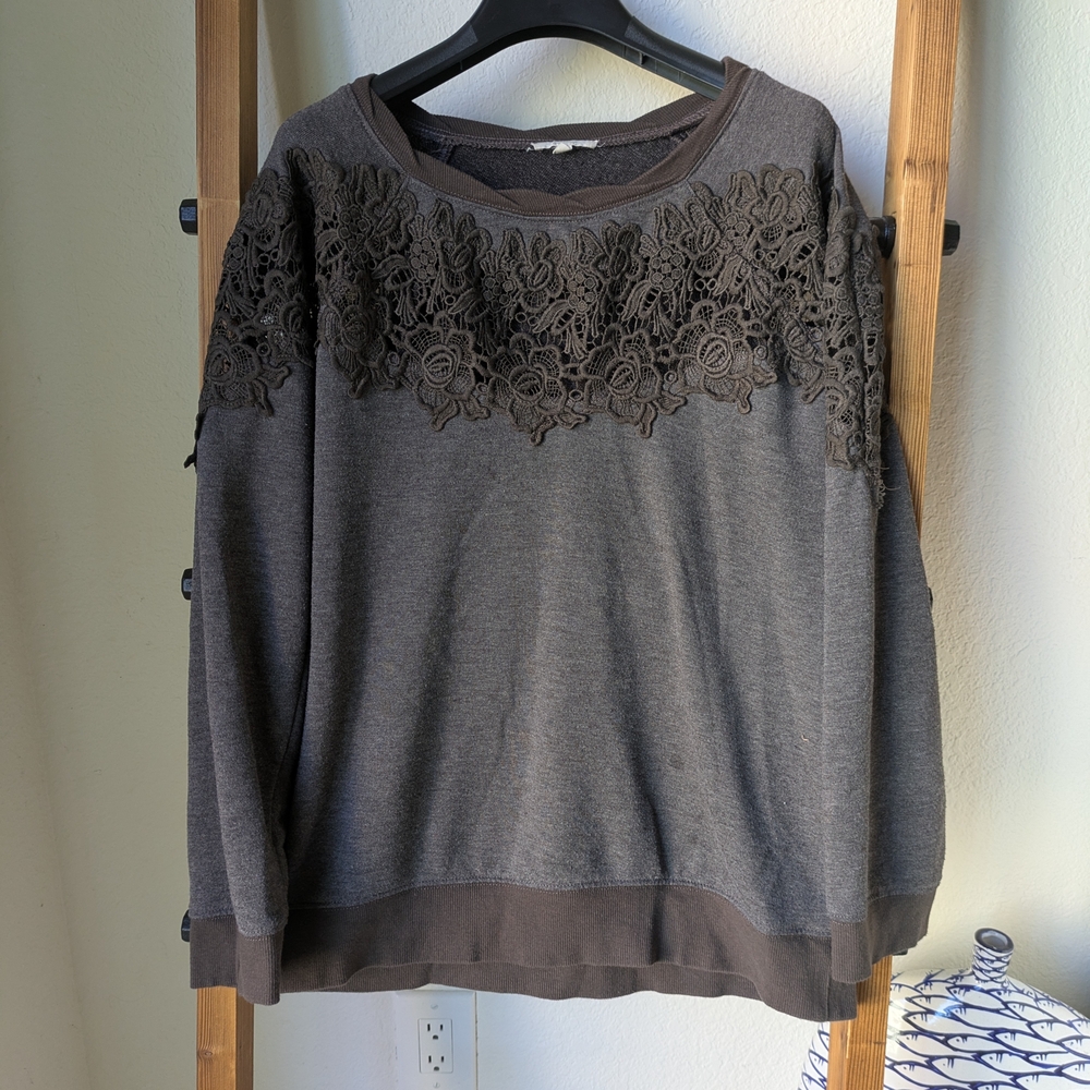 Mystree Women's Brown Sweatshirt With Lace Application - Size M